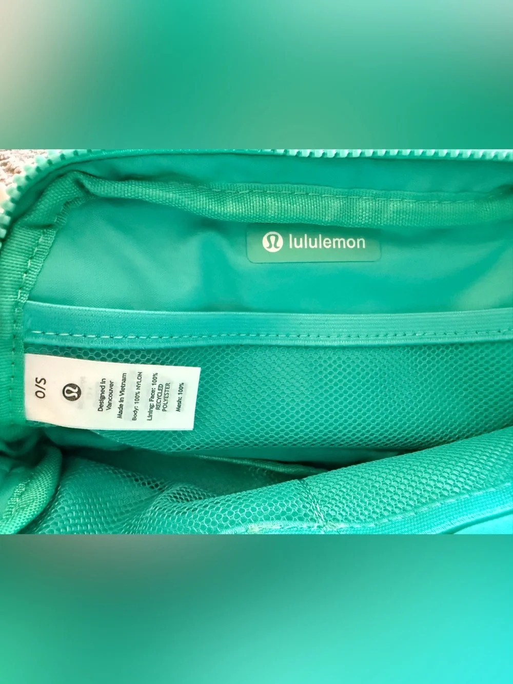 lululemon Everywhere Belt Bag 1L Teal Turquoise NWT